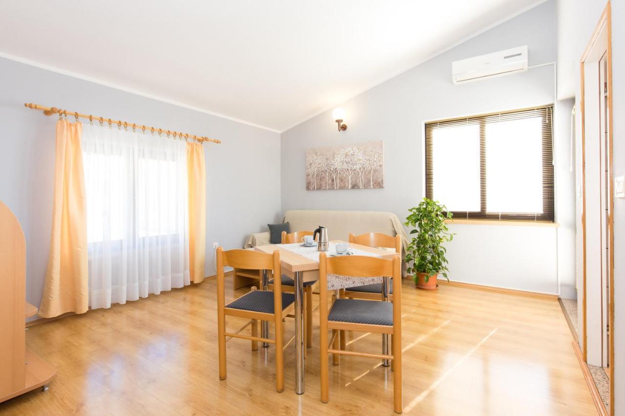 Villa Paradiso Punat Kültér fotó