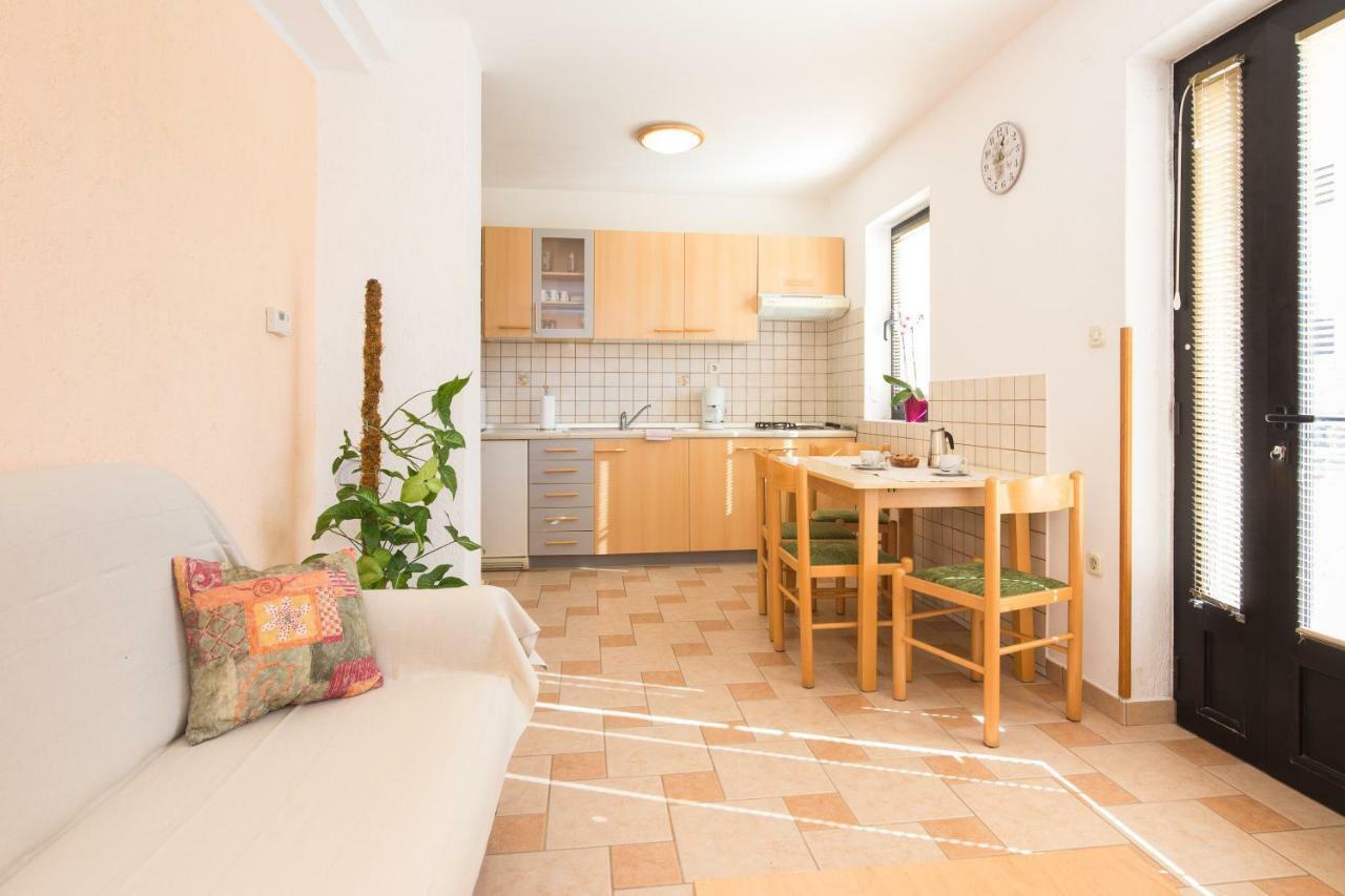 Villa Paradiso Punat Kültér fotó
