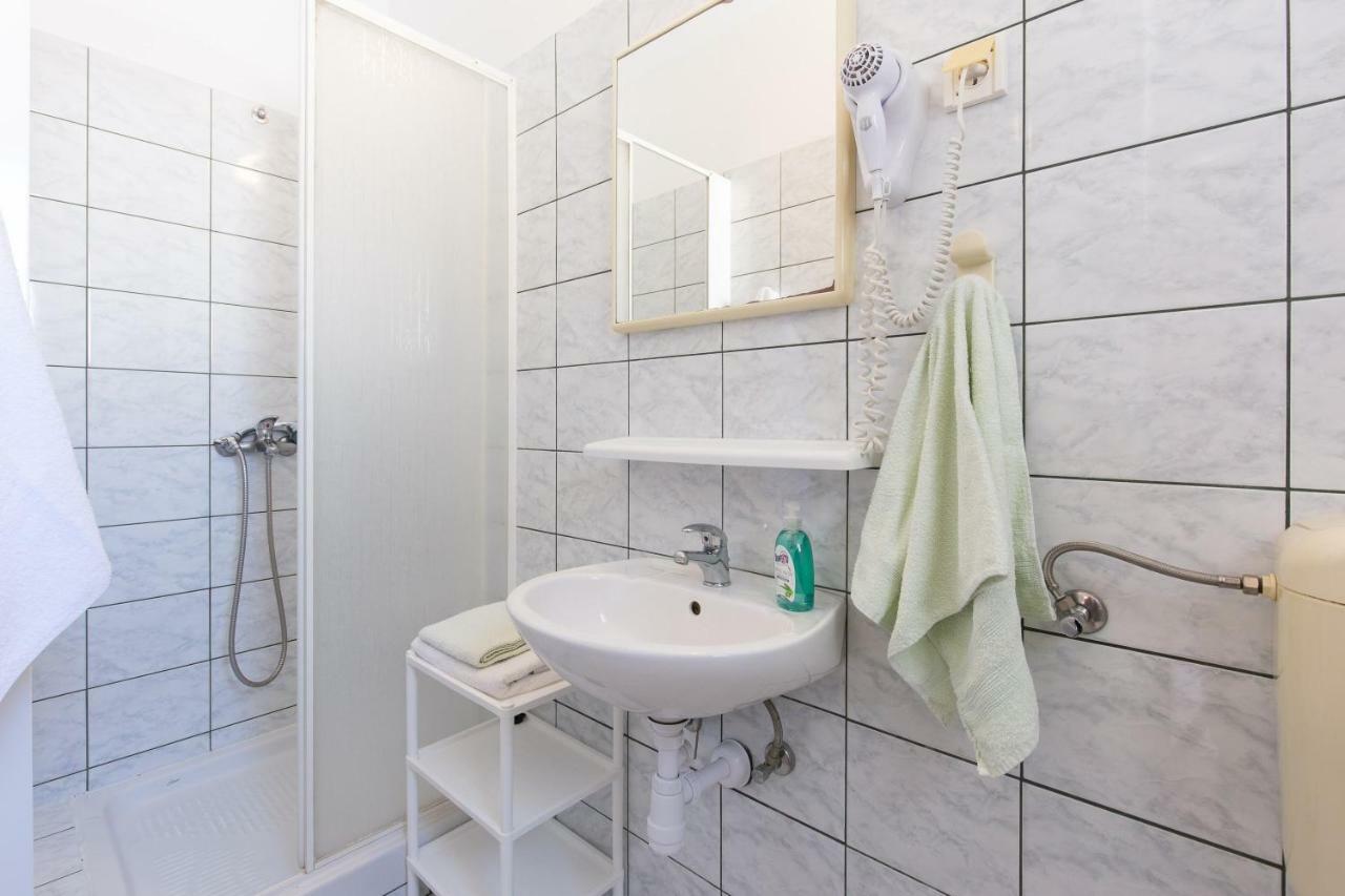 Villa Paradiso Punat Kültér fotó